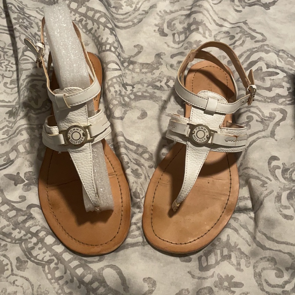 Women’s Tommy Hilfiger sandals, size 8